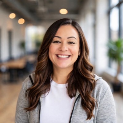 Jen, Founder